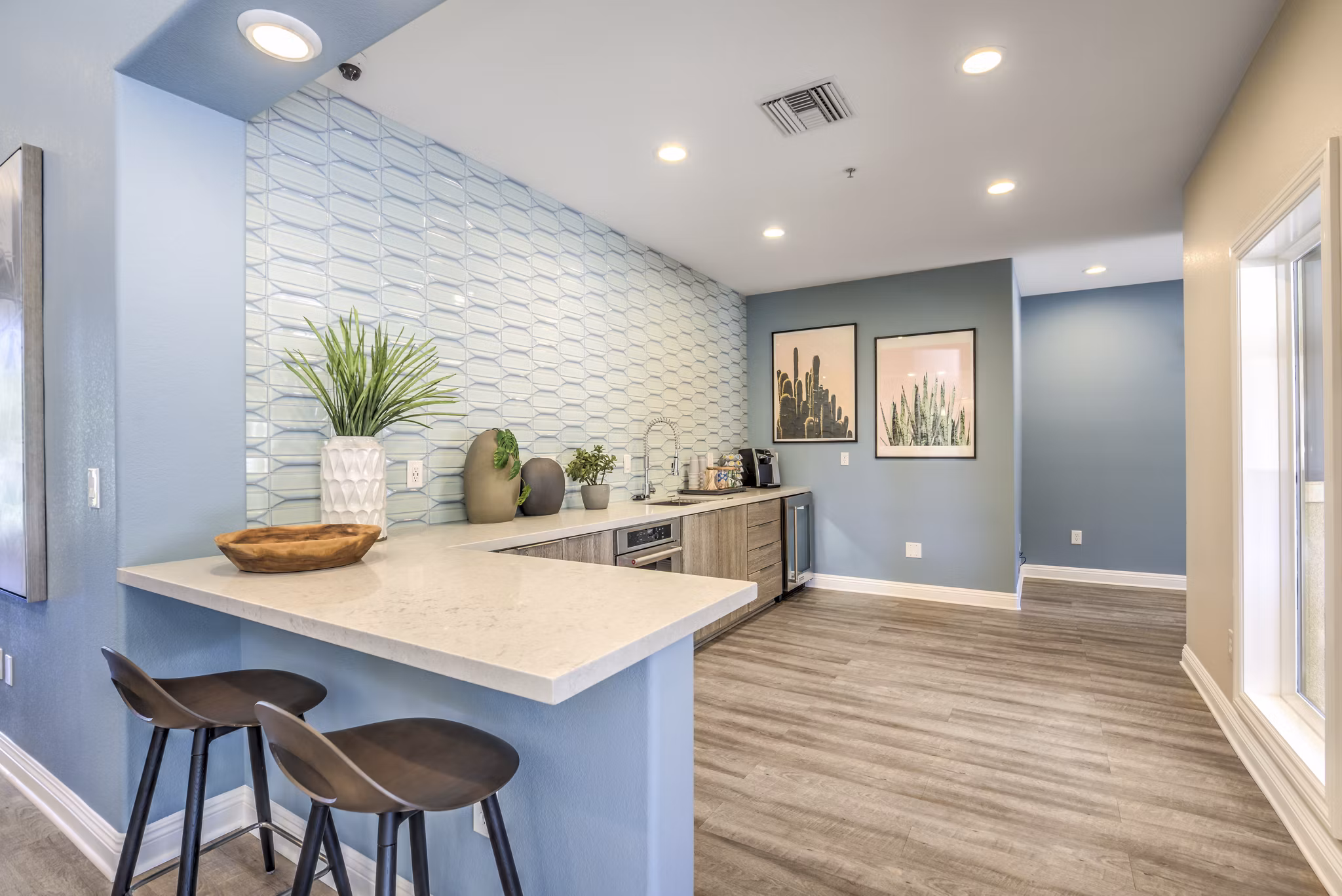 Stylish clubhouse featuring cozy seating and modern decor at Stone Canyon Apartments