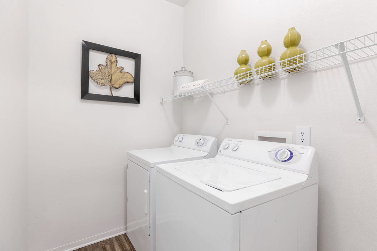 Laundry room at Canyons At Saddle Rock