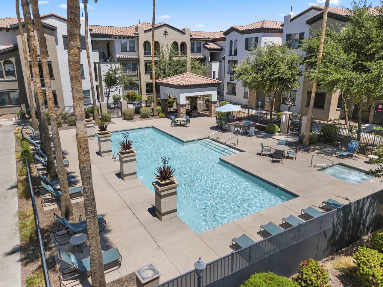 Ashton Pointe in Avondale Greystar