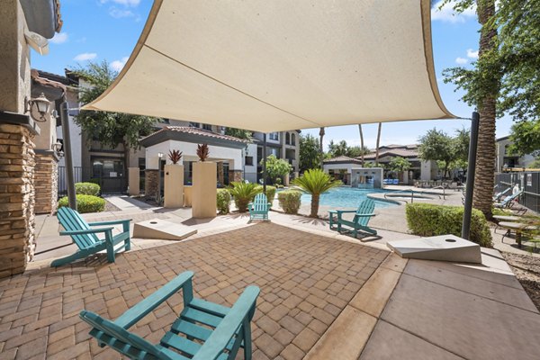 pool at Ashton Pointe Apartments 