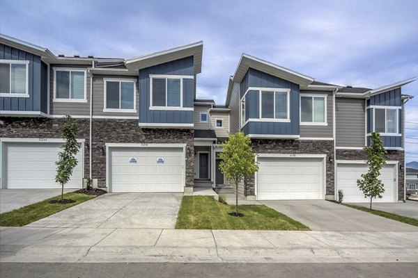 exterior at Rockwell Village Apartments