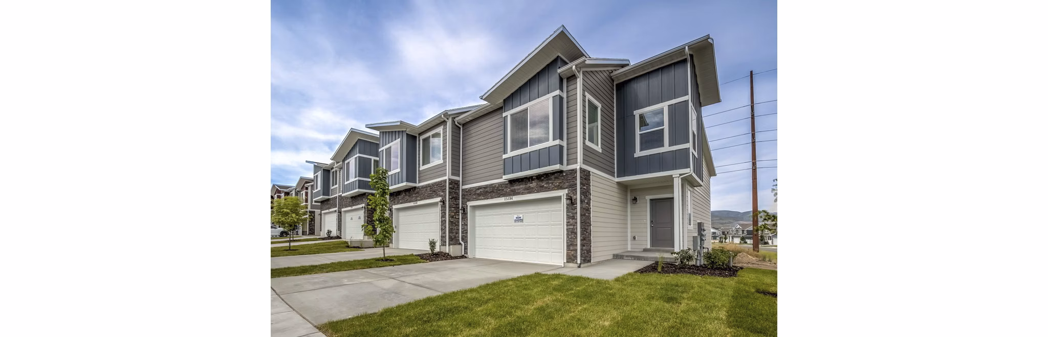 Rockwell Village: Elegant of luxury apartments in scenic location