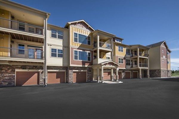 Waterford on Mainstreet: Elegant view of luxury apartments in Parker, Colorado