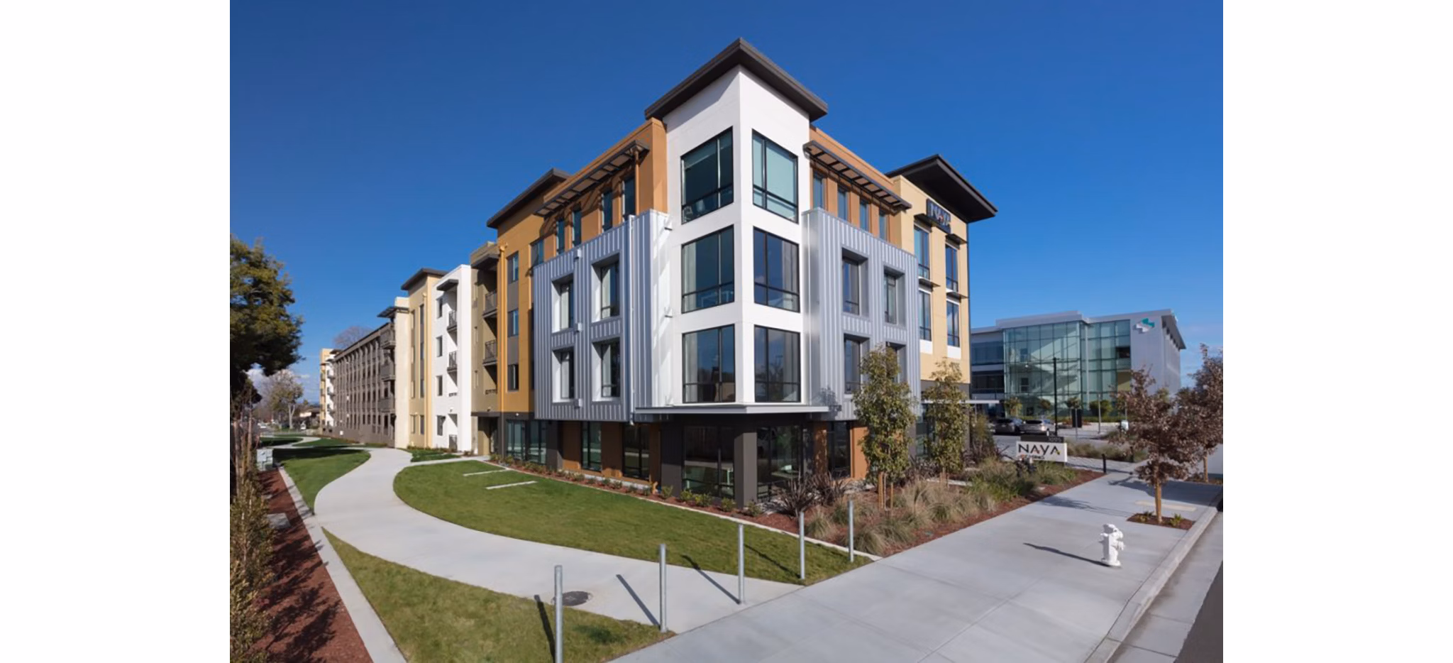 Naya Apartments: Modern luxury apartment in vibrant downtown neighborhood