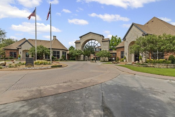 building at Settler's Gate Apartments