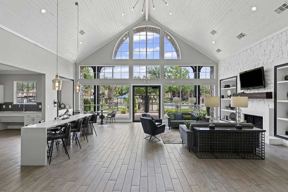 clubhouse at Settler's Gate Apartments