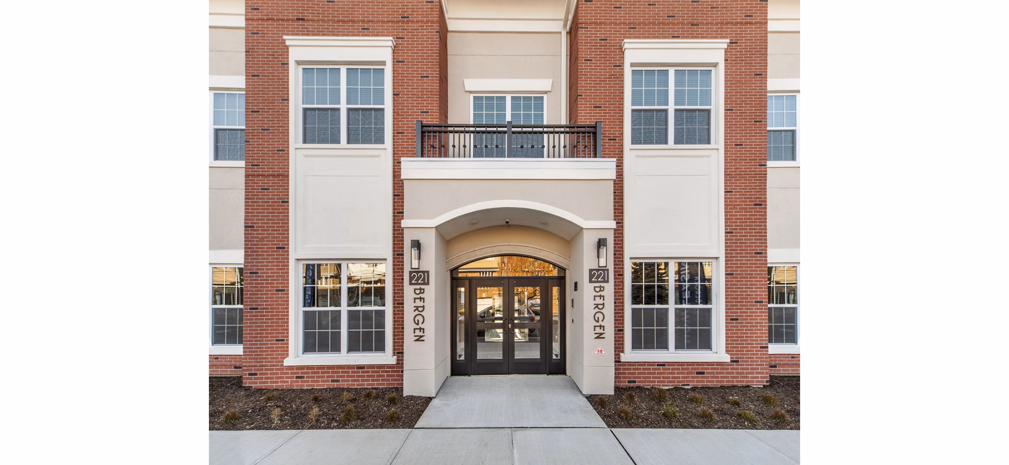 221 Bergen Apartments: Stylish of modern luxury apartments in vibrant Jersey City