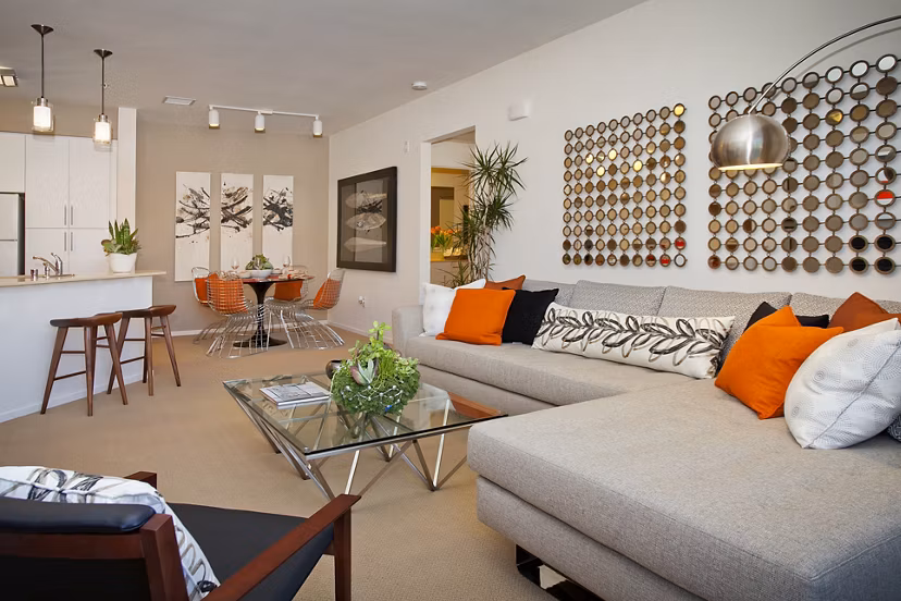 clubhouse at Oak Springs Ranch Apartments