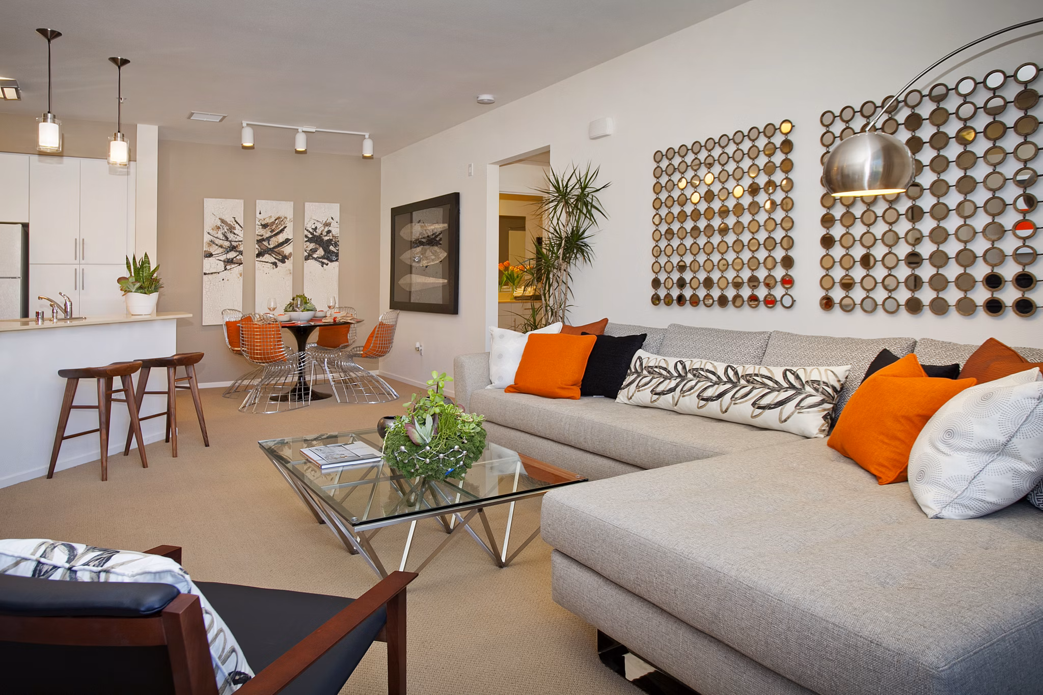 clubhouse at Oak Springs Ranch Apartments