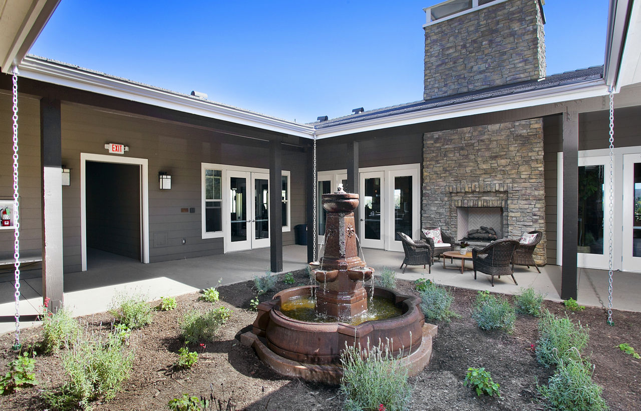Lobby at Oak Springs Ranch (3 of 3)