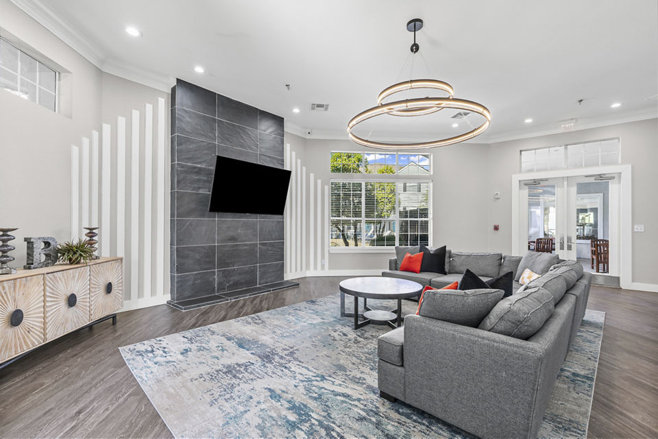 clubhouse at Benton Pointe Apartments