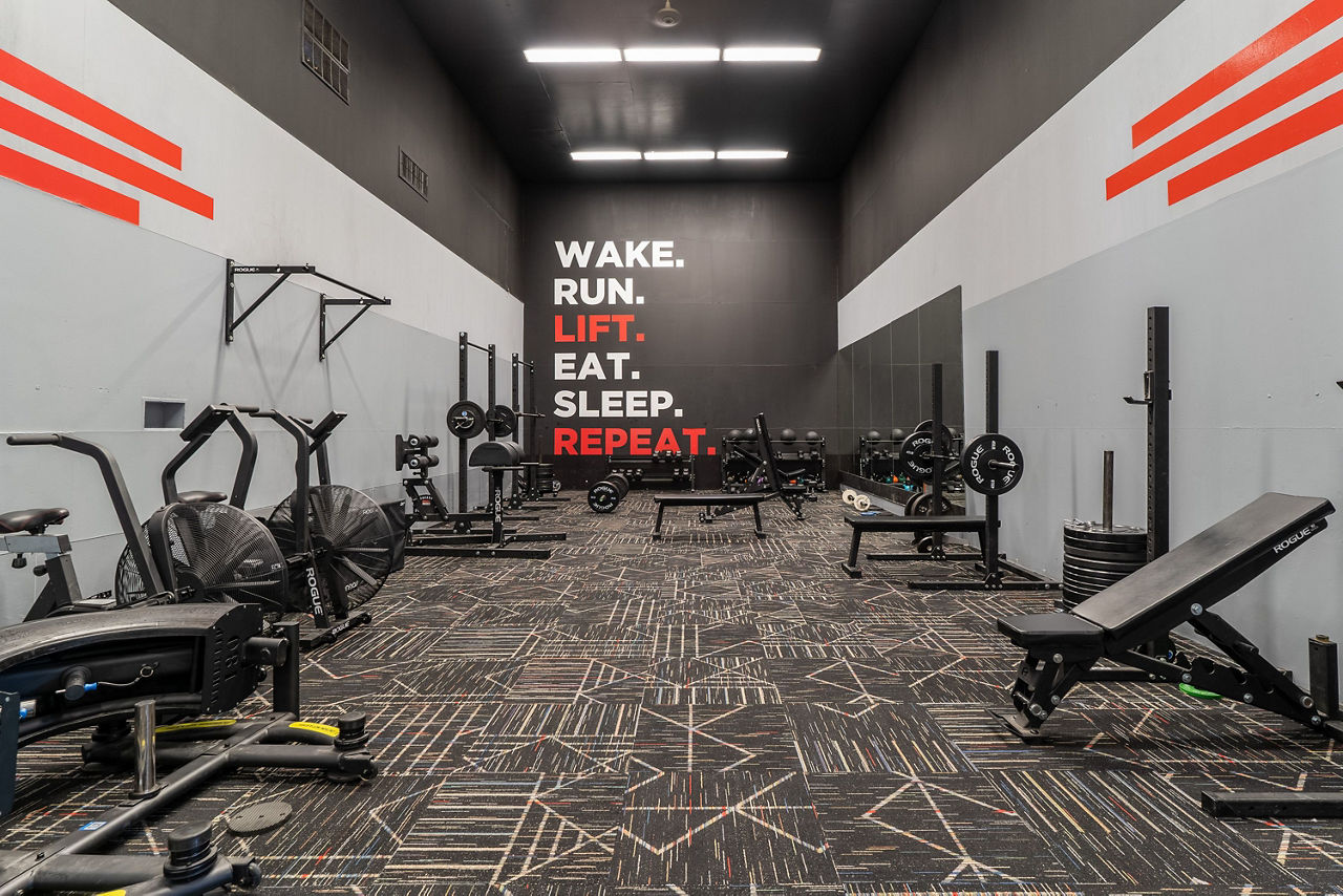 Gym at Union 505 Apartments (1 of 2)