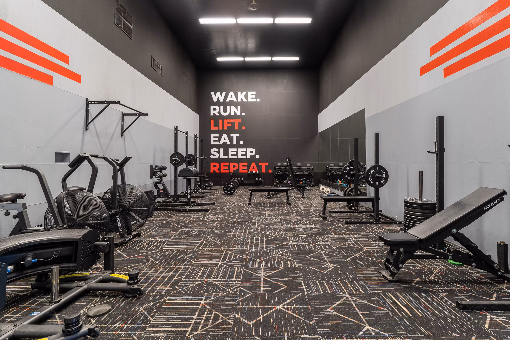 fitness center at Union 505 Apartments