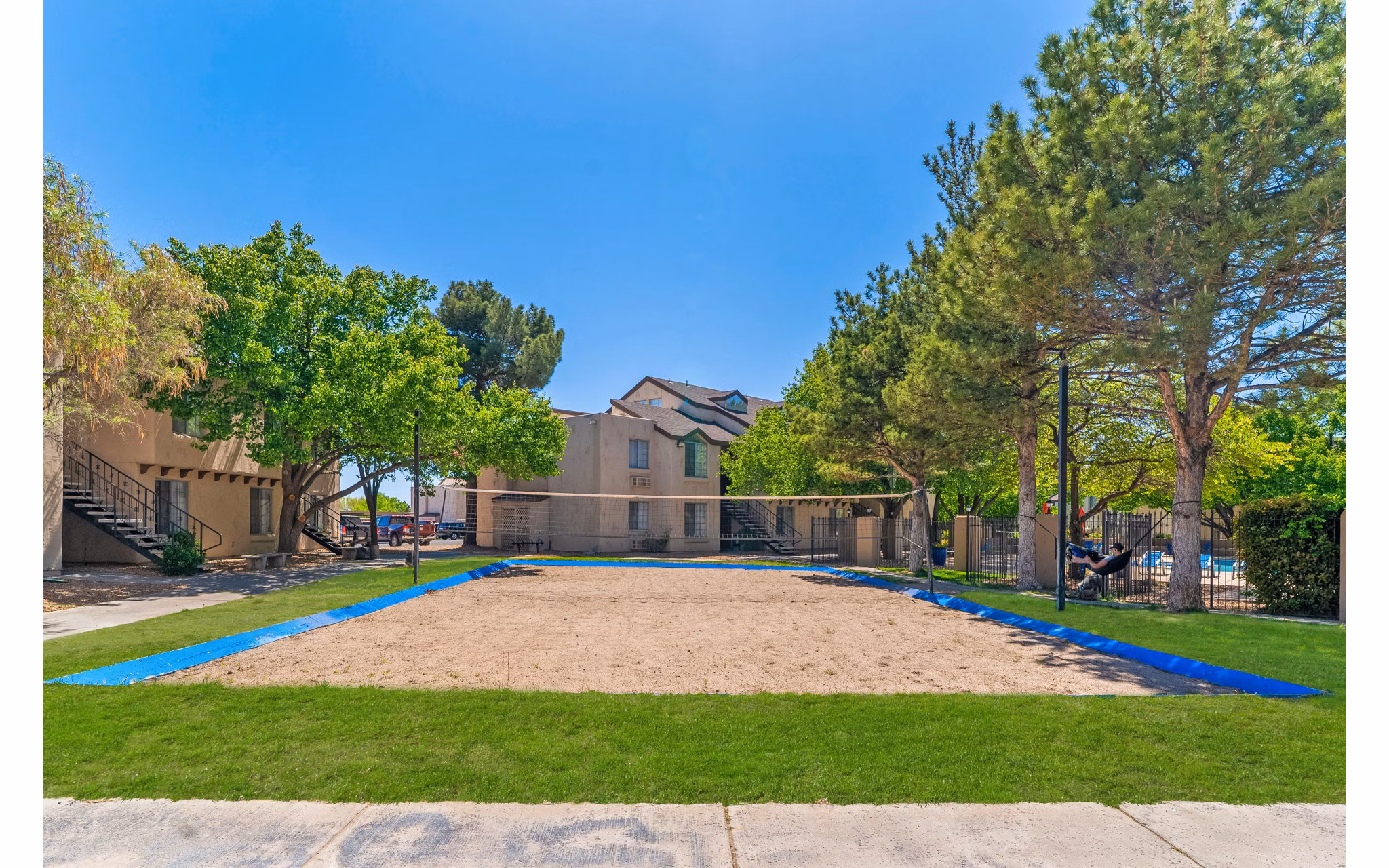 Sport court for multi-sport activities at Union 505 Apartments, featuring well-maintained surfaces and modern design elements for residents to enjoy