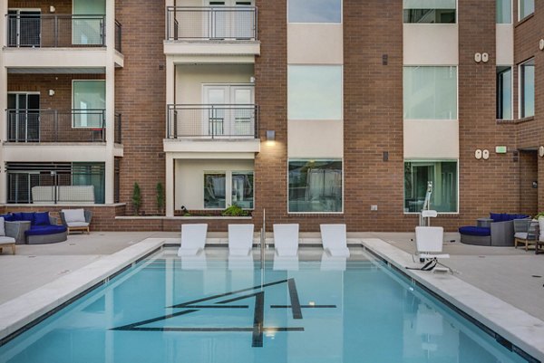 pool at Block 44 Apartments 