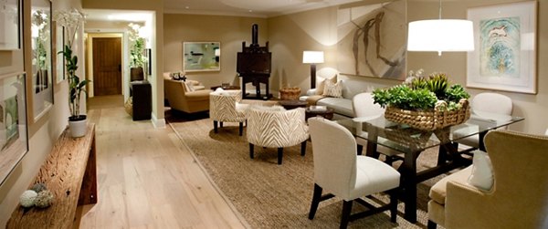 Stylish clubhouse with modern decor at 885 Woodside Apartments, ideal for social gatherings and community events