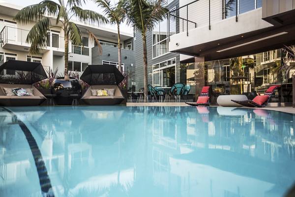Pool at Vinz on Fairfax