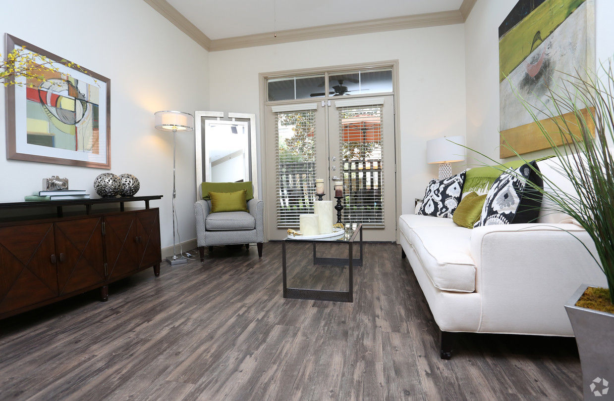 Braeswood Place Houston Tx 8 of 12