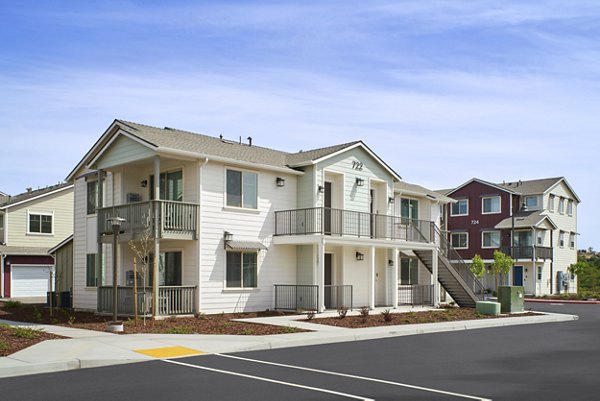 exterior at Blue Oak Apartments 