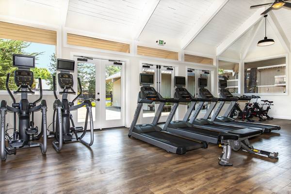fitness center at Cypress Point Apartments