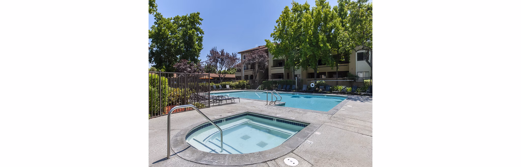 pool at San Marino Apartments