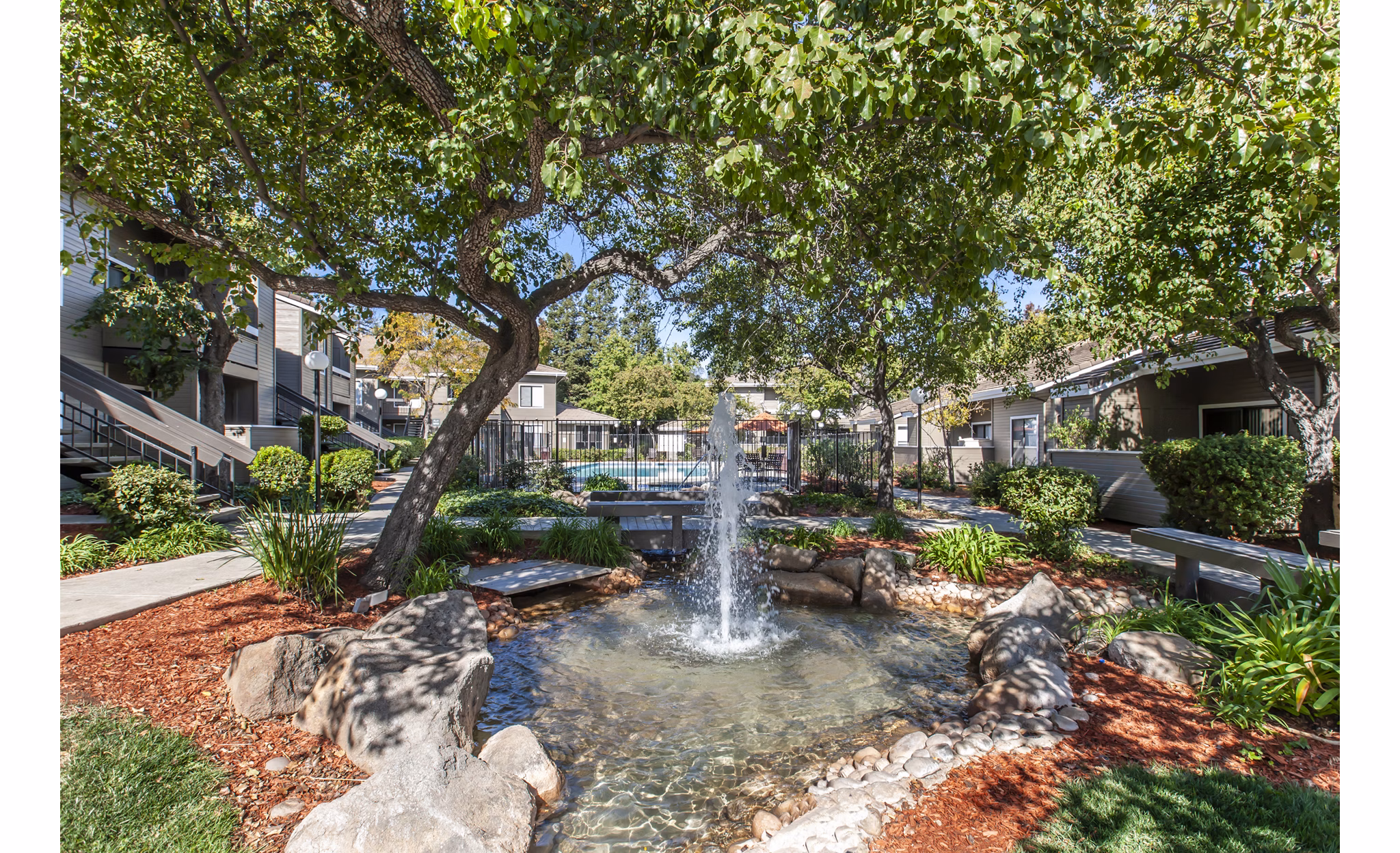 Monte Vista Apartments: Elegant architecture at luxury apartments in a desirable neighborhood