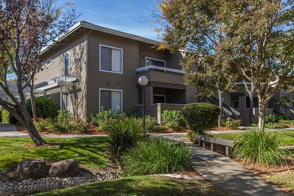 building exterior at Monte Vista Apartments