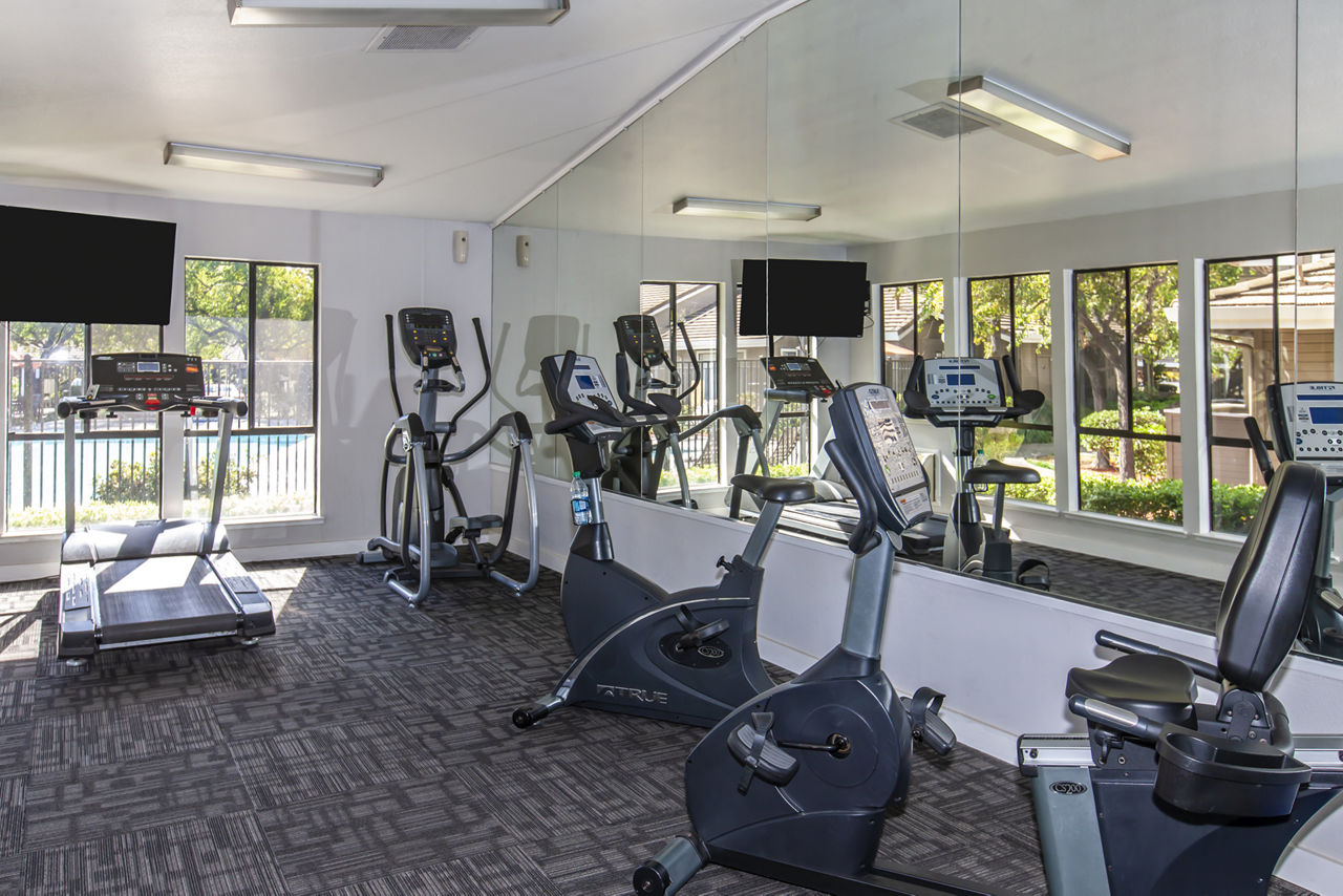 Gym at Monte Vista Apartments (2 of 3)