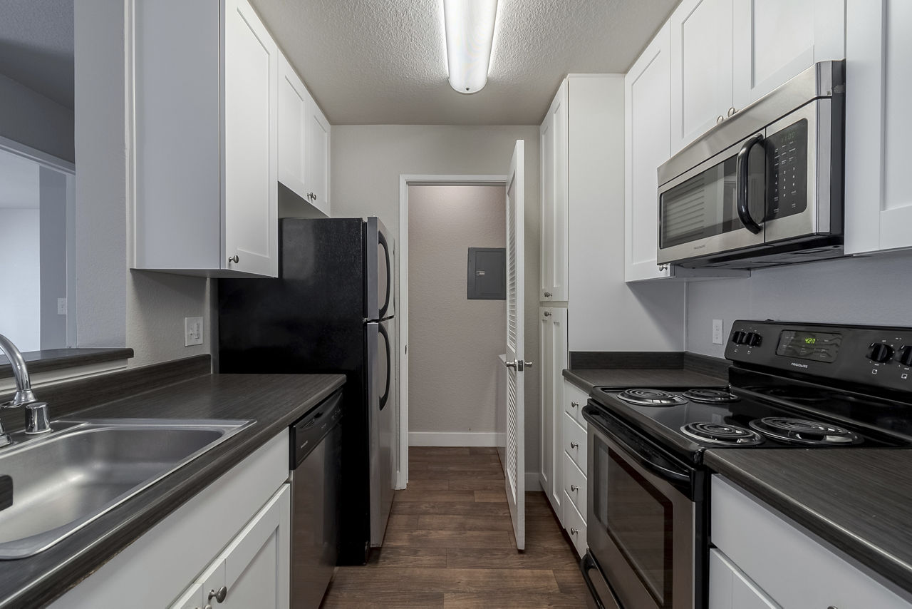Monte Vista Apartments Morgan Hill Ca 9 of 12