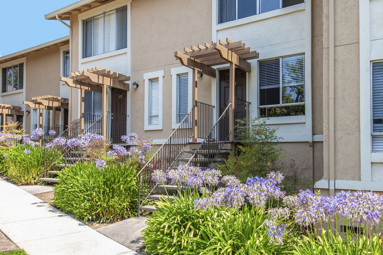 Landing At Capitola Apartments Santa Cruz Ca 2 of 12
