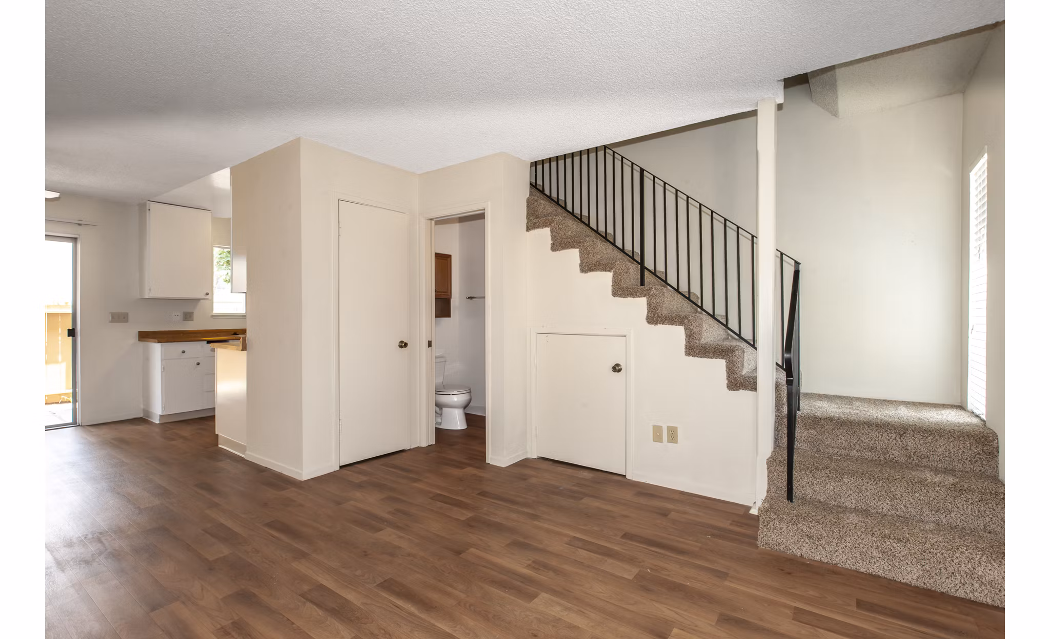 living room at Landing at Capitola Apartments