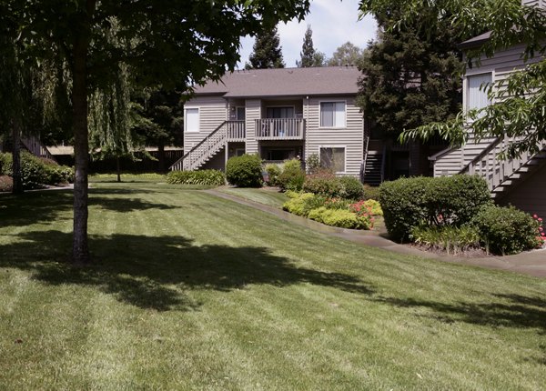 exterior at Brookside Apartments