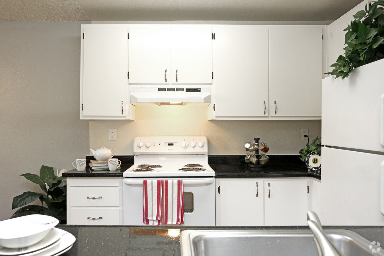 Brookside 19 of 24