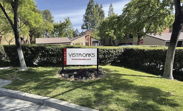 signage at Vista Oaks Apartments