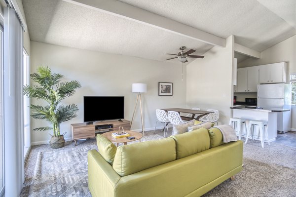 clubhouse at Westcliffe Trail Apartments 