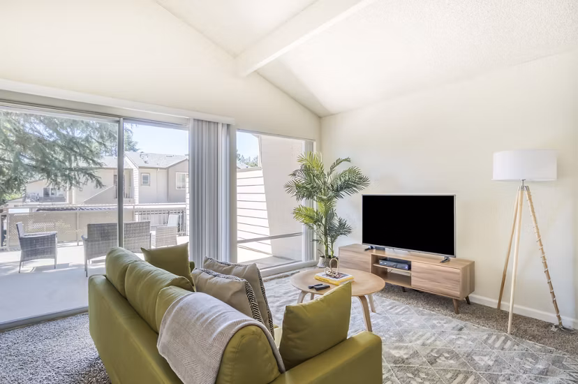 clubhouse at Westcliffe Trail Apartments 