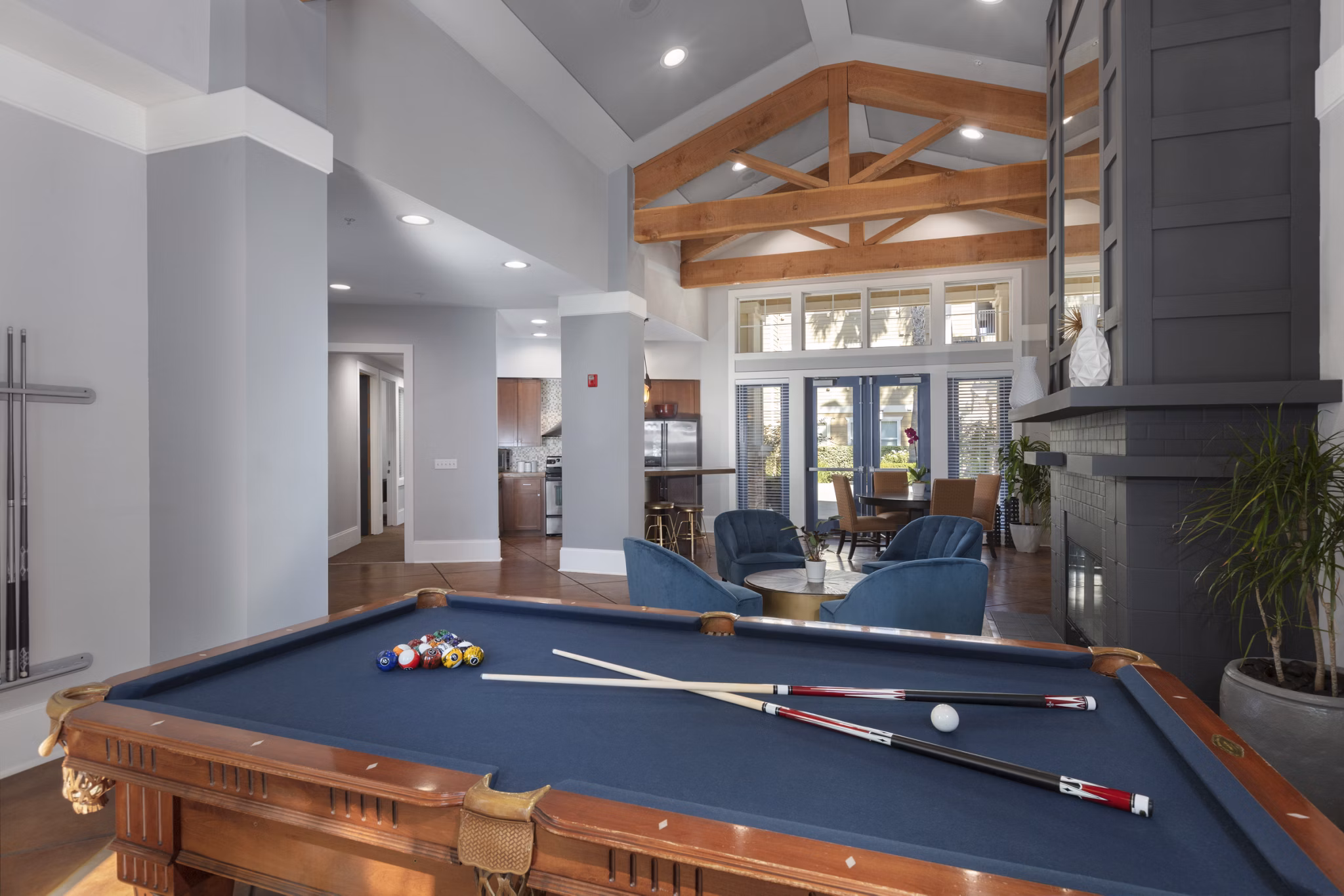 game room at Morgan Park Apartments