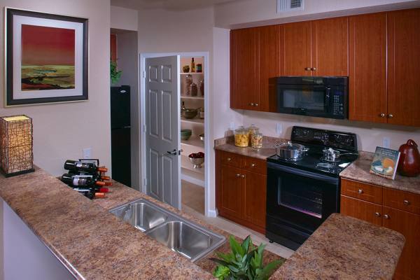 kitchen at Morgan Park Apartments