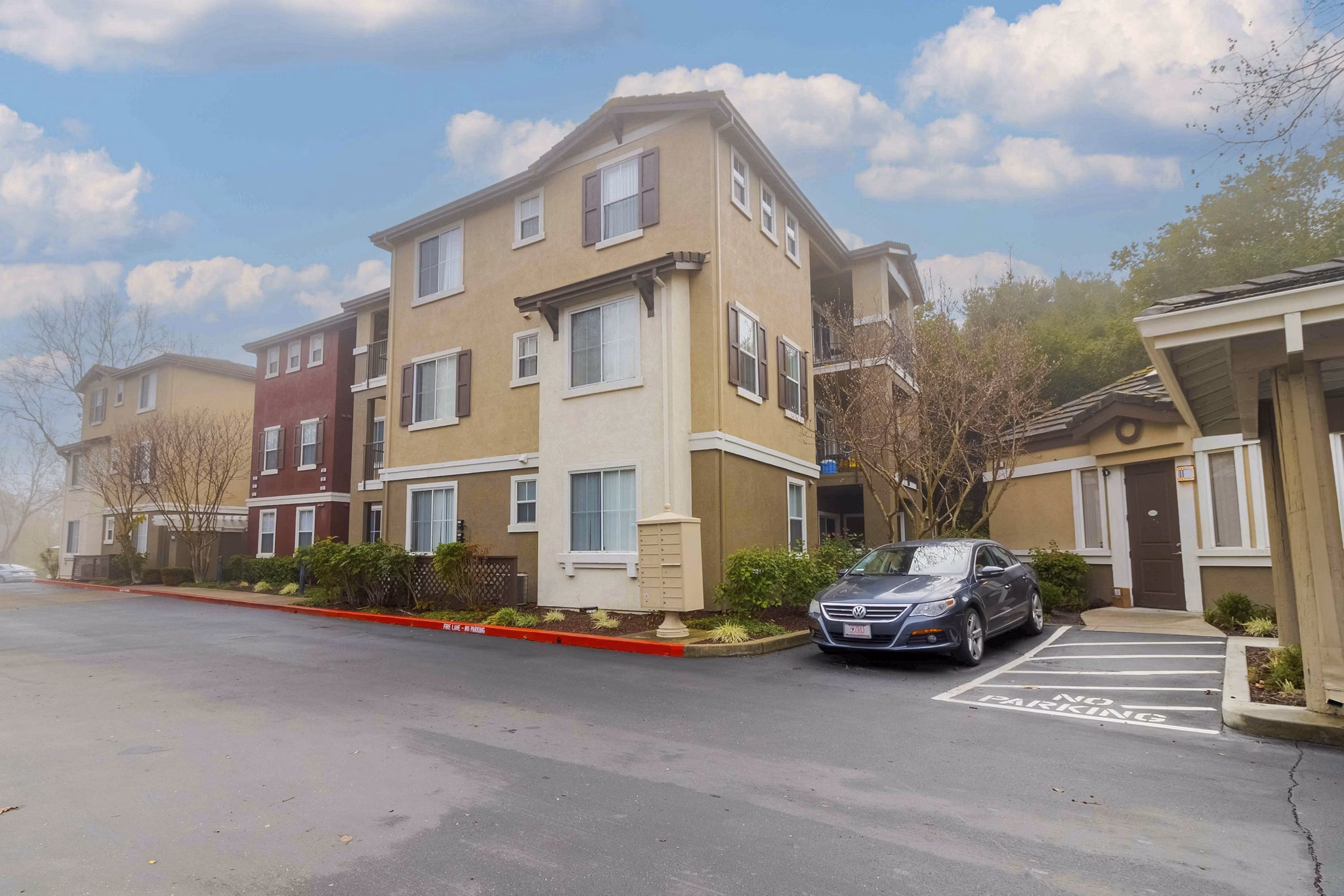 building/exterior at Park Place Apartments