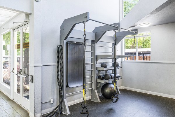 State-of-the-art fitness center at Kensington Apartments featuring modern equipment