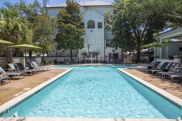 pool at Winsted at White Rock Apartments