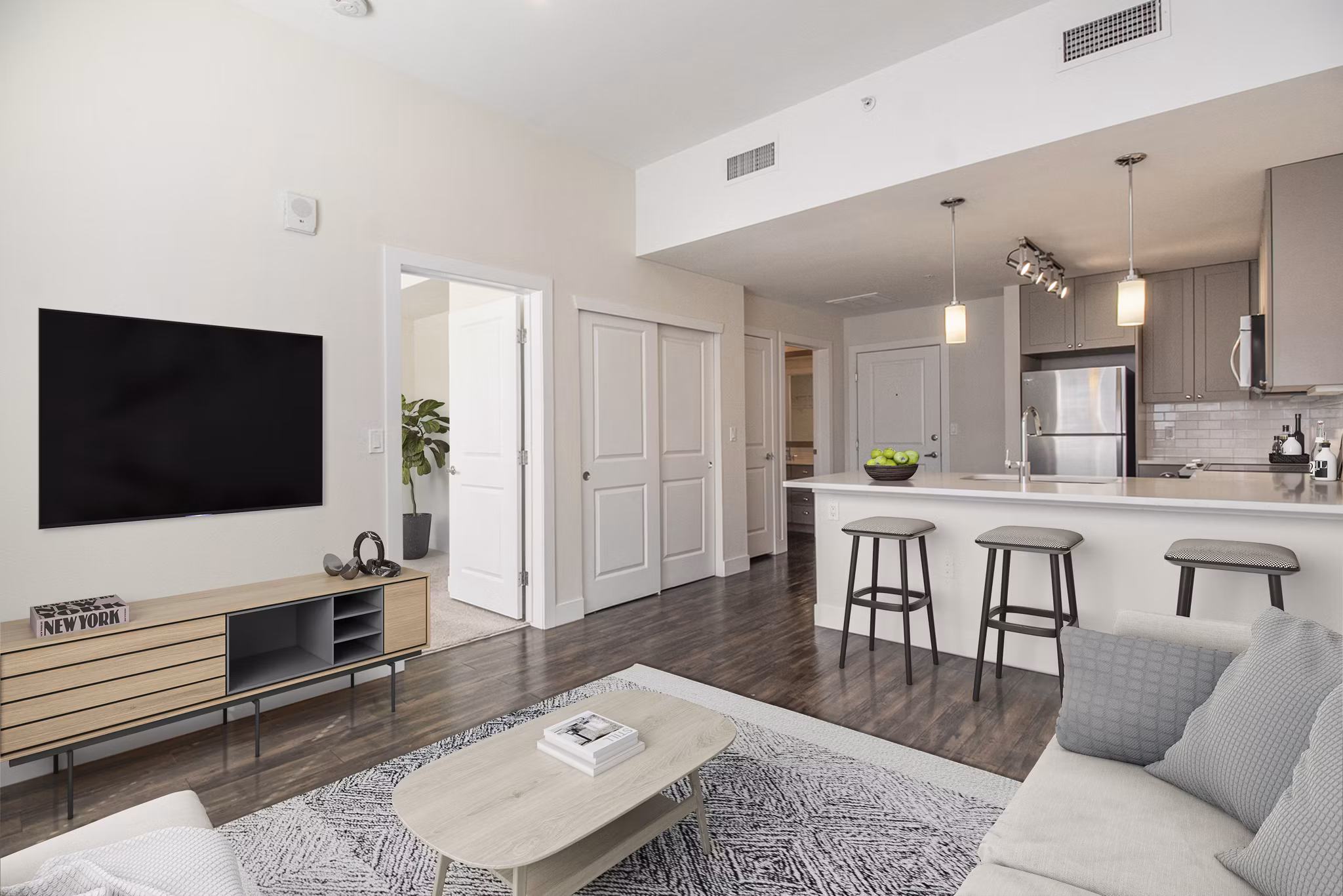 Living Room at Highlands 32 Apartments