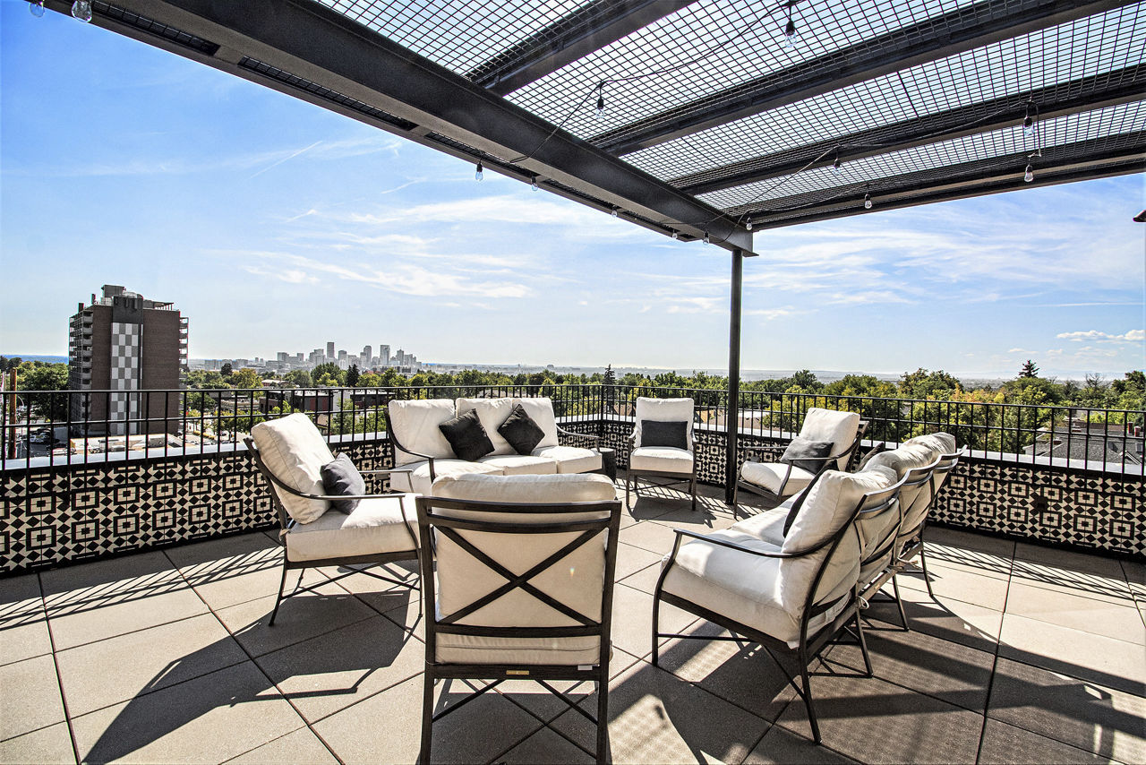 Roof deck at Highlands 32 (1 of 2)