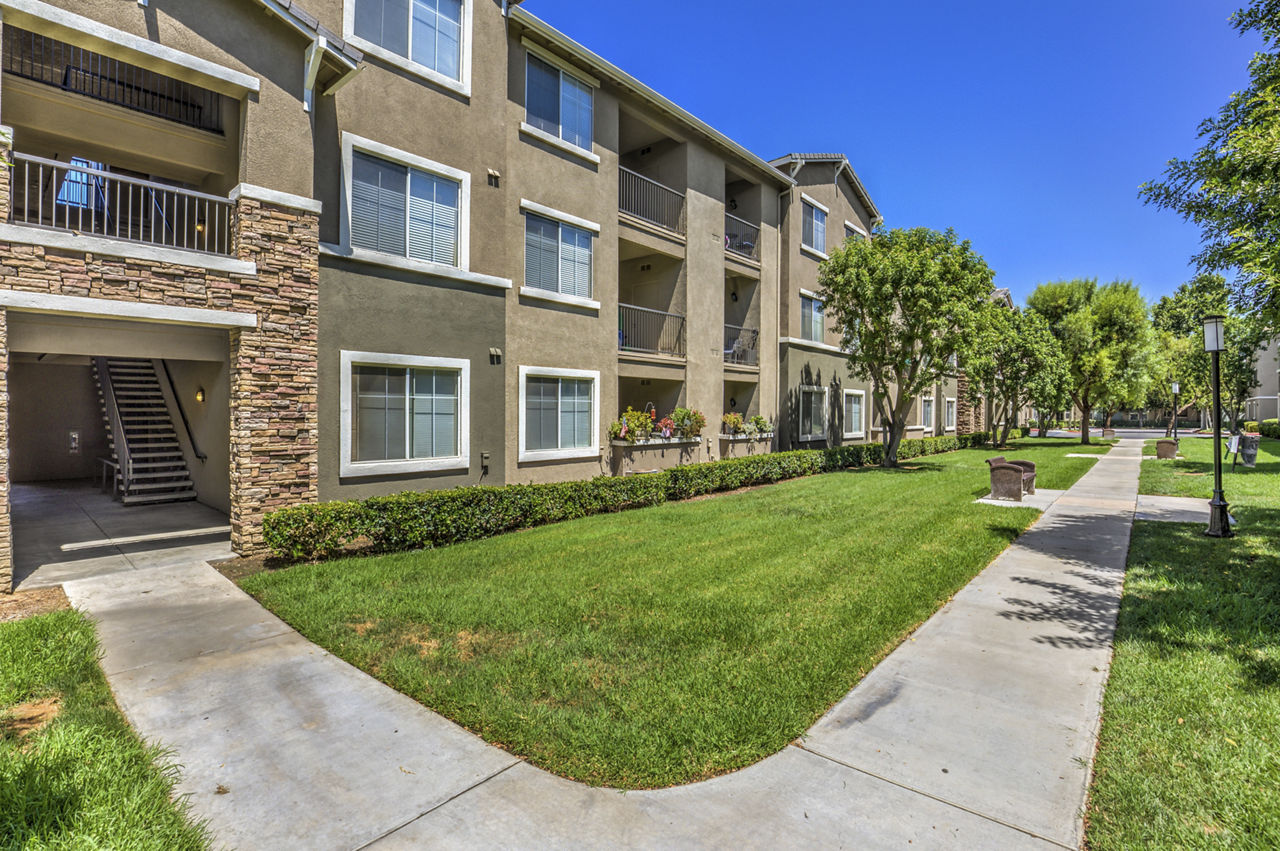 The Paseo At Town Center Santa Clarita Ca 3 of 12