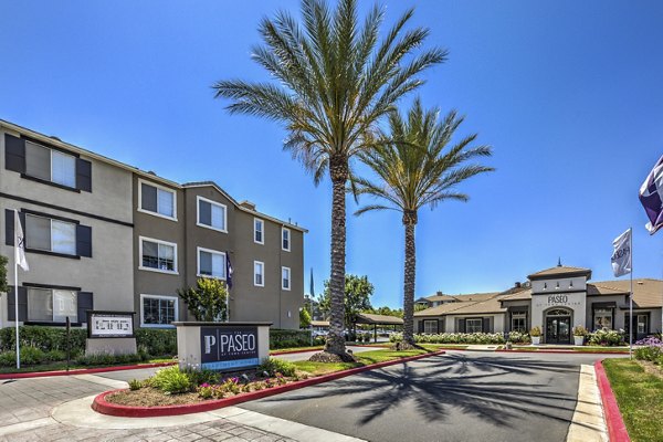 The Paseo at Town Center: Elegant luxury apartments with lush landscaping