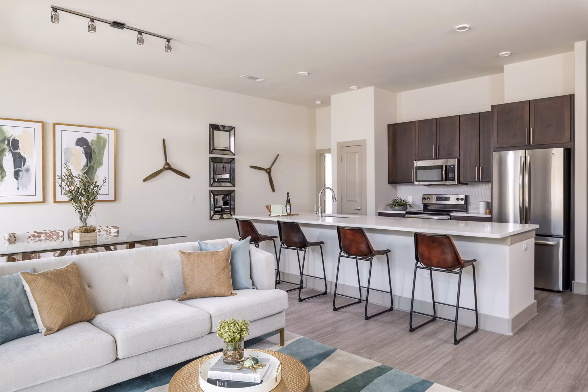 clubhouse at The Sterling at Oak Hills Apartments