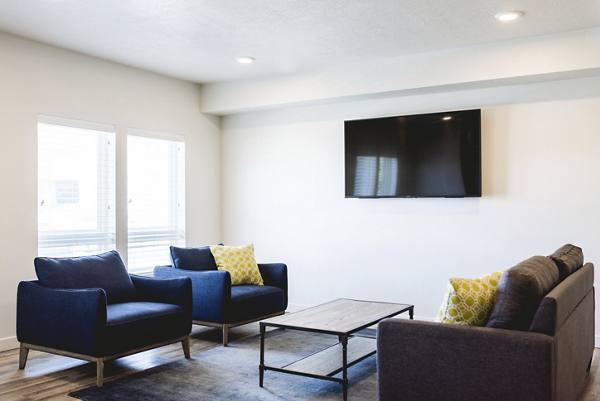 clubhouse at City Garden Apartments