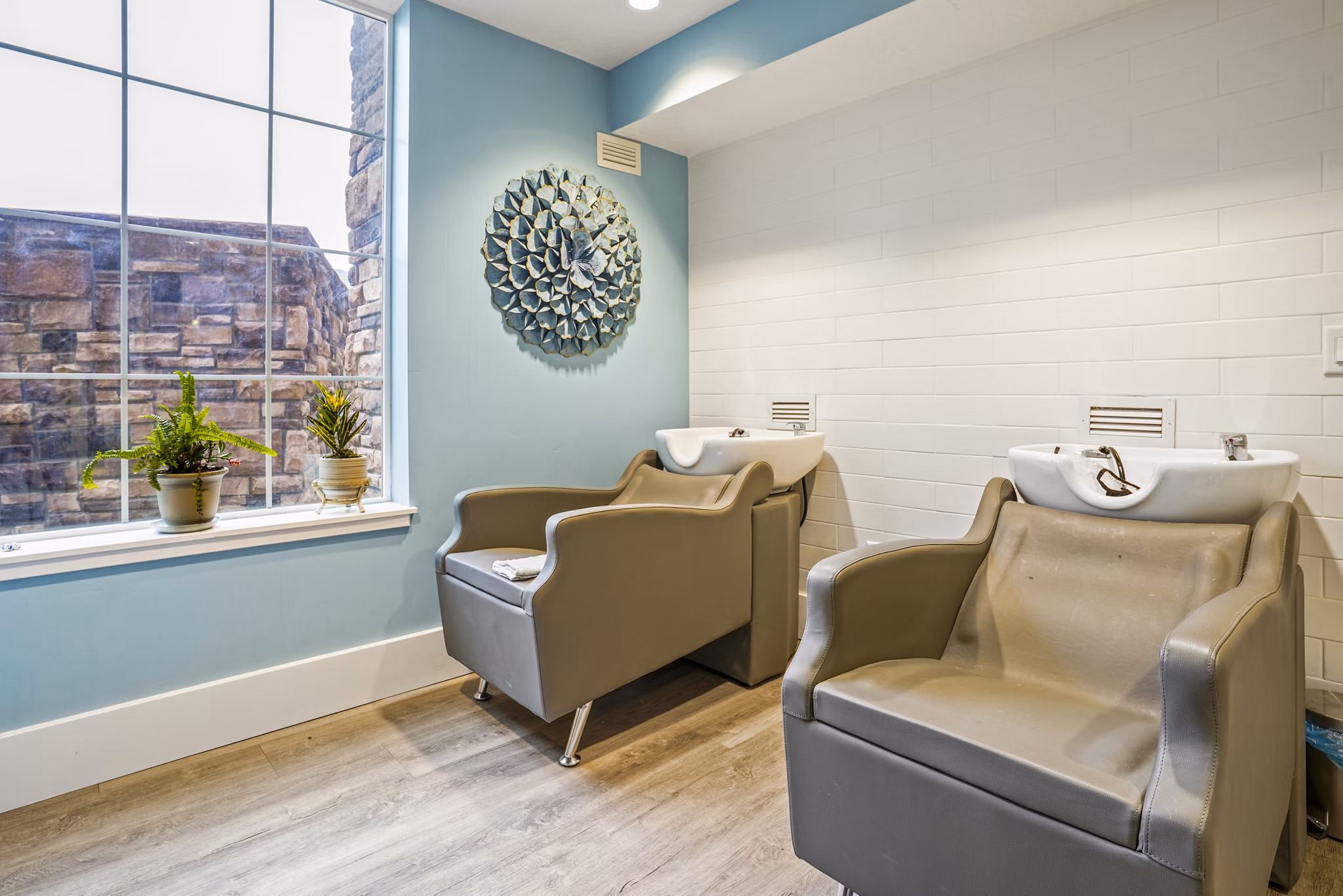 Modern hair salon at The Ivy at Draper Apartments featuring stylish interiors