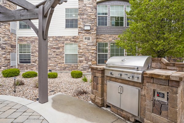 grill are/patio at The Ivy at Draper Apartments