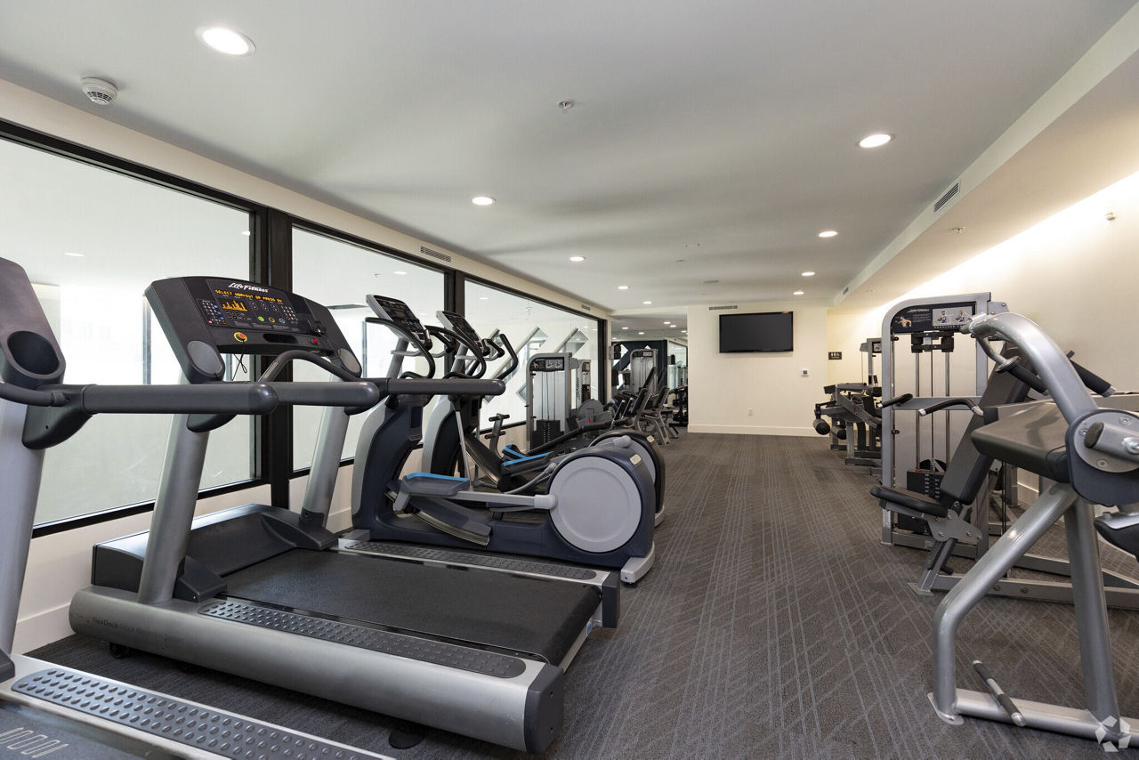 Gym at Eton At Warner Center (3 of 4)